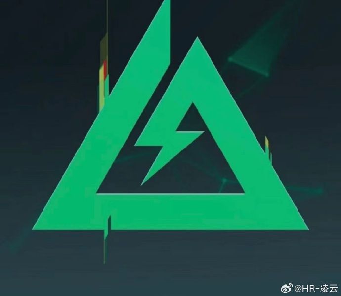 【暗区突围破解版下载无限币最新】大胆露肤，不妨从露背开始